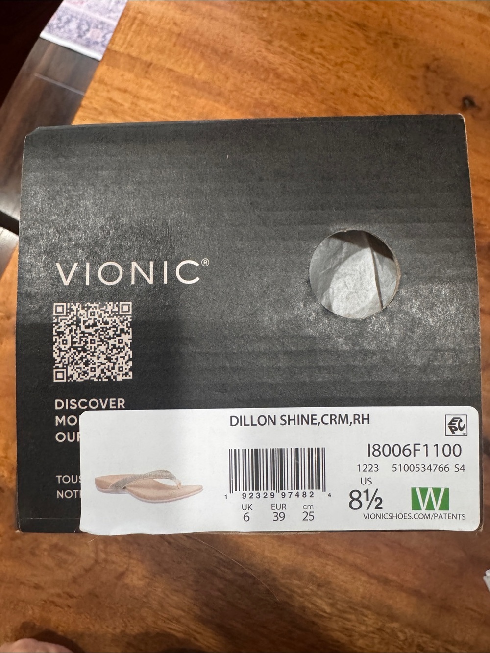 New Vionic sandals - Picture 5 of 5